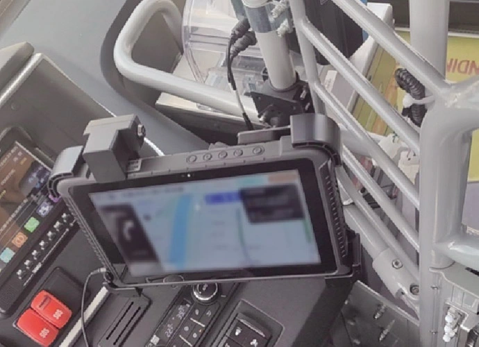 EM-Q16 σκληρό tablet επιτυγχάνει μιας στάσης κατασκευής έξυπνου λεωφορείου